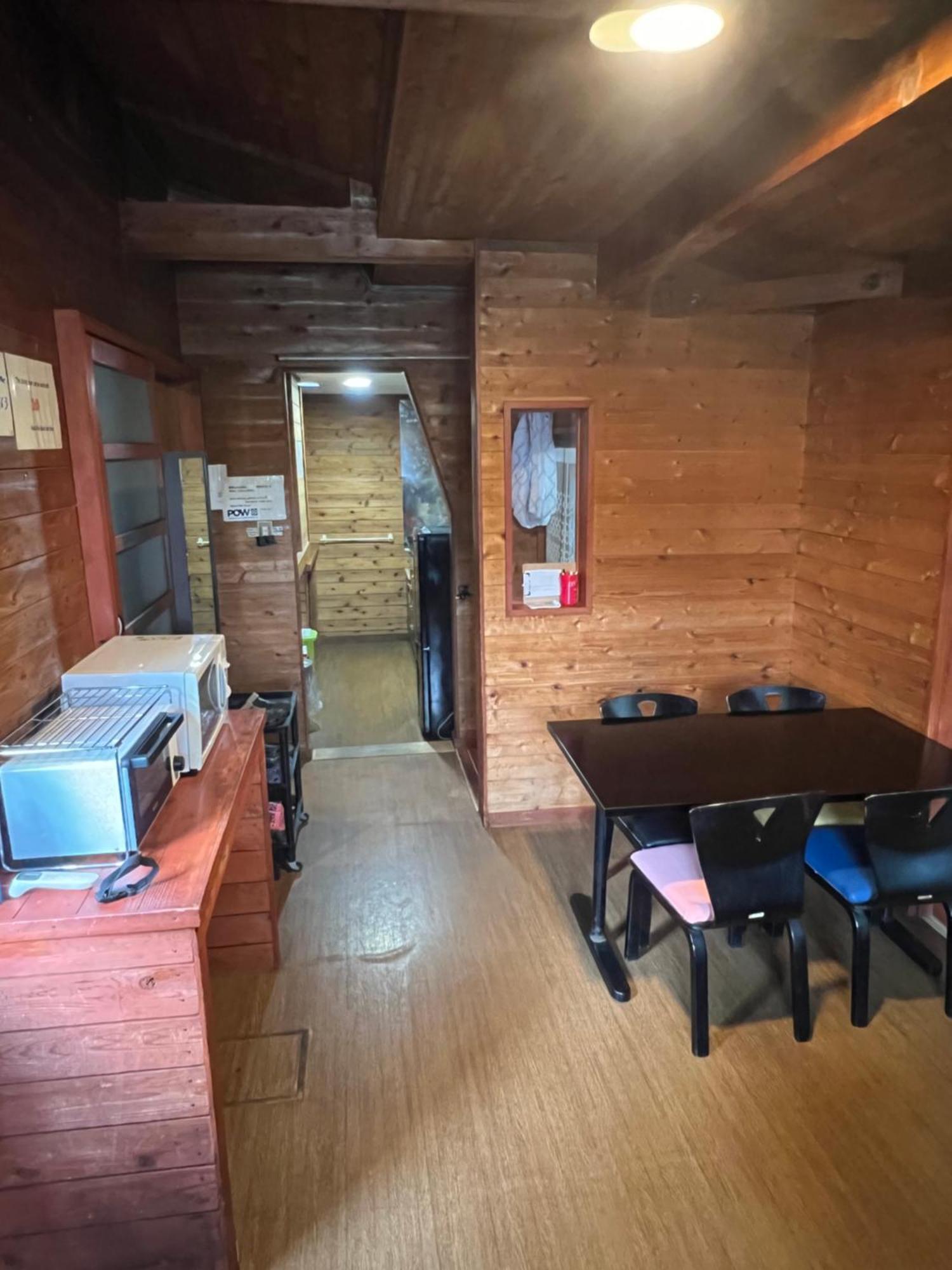 Little Alaskan Guest House Hakuba Exterior foto